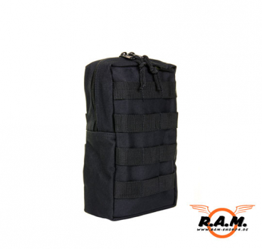 Große MOLLE Tasche stehend in schwarz