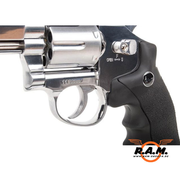 Dan Wesson 6'' Revolver, 6mm, silber