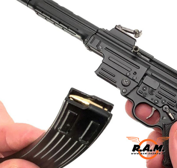 GOATGUNS Miniatur Sturmgewehr STG44 Modell 1:3 Scale, Vollmetall, schwarz