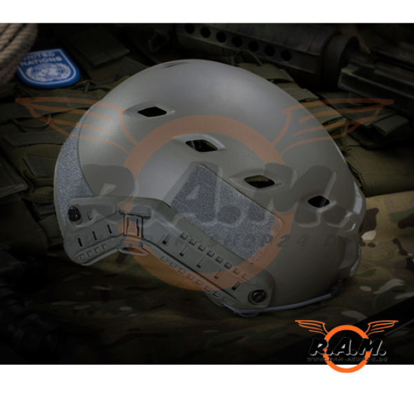 FAST Helmet BJ Foliage Green