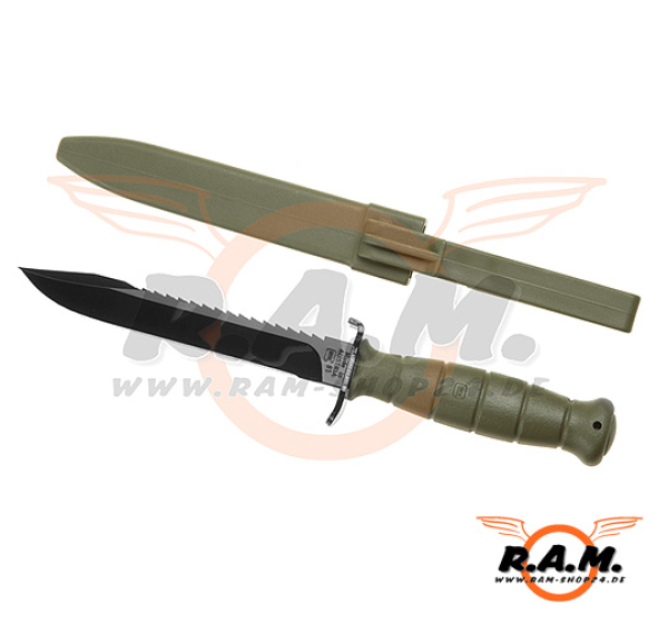 GLOCK Feldmesser 81 in battle field green