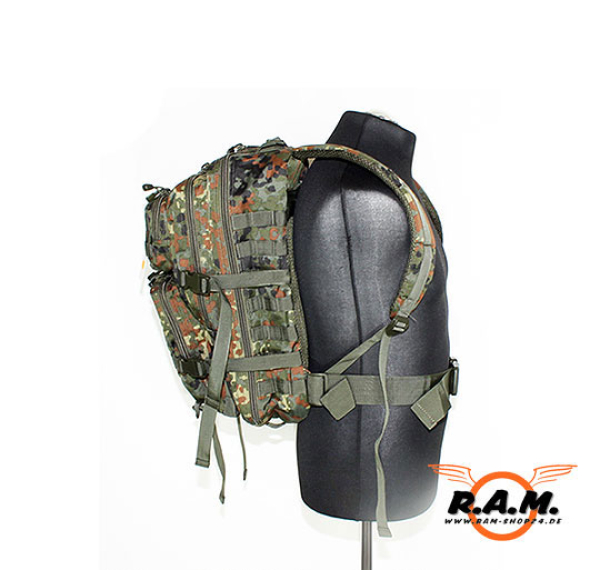 Taktischer Rucksack in Flecktarn BIG-Version