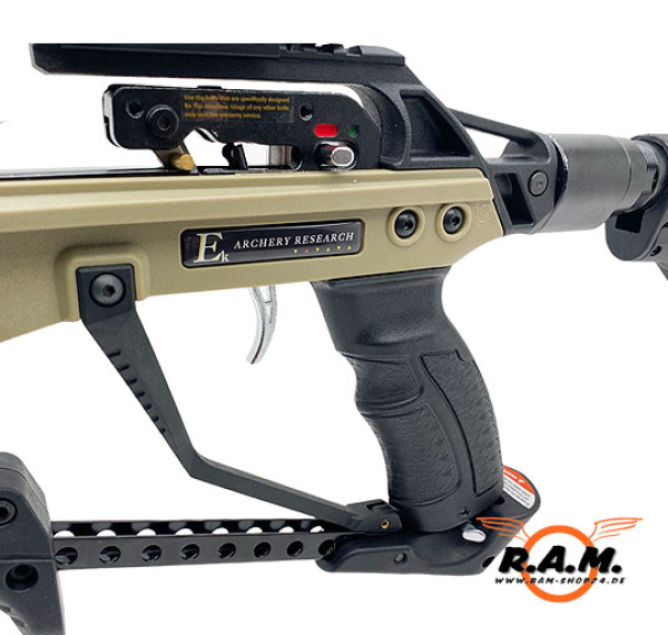 Armbrust Cobra RX 130 lbs im Set inkl. Red Dot Pistolengriff Sling und 6 Carbon Pfeile