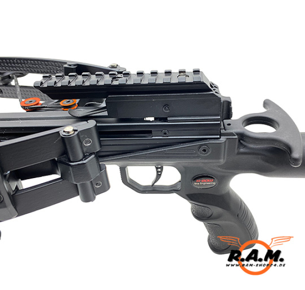 X-BOW FMA Supersonic REV XL - 120 lbs Armbrust Set mit Schaft und 3 Pfeilen